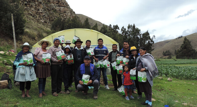 BOLIVVIA VISITA HUERTOS2.jpg